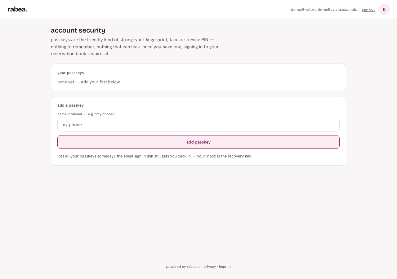 Seite „account security" mit dem noch leeren Passkey-Bereich und dem Formular „add a passkey"
